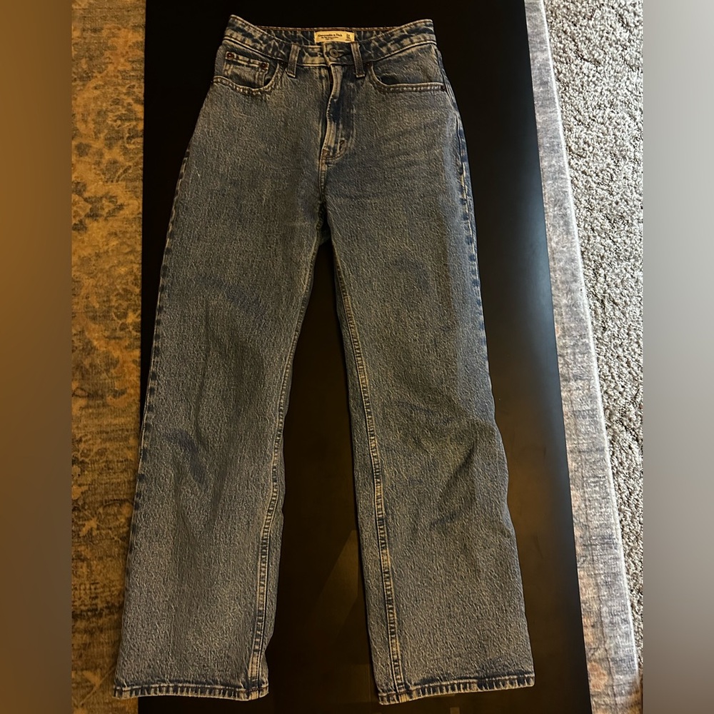 The 90s Relaxed Jean High Rise